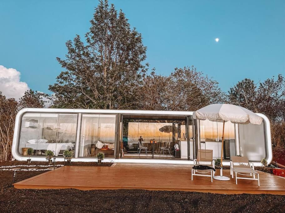 Modern Off Grid Tiny Home! 哈莱伊瓦 外观 照片